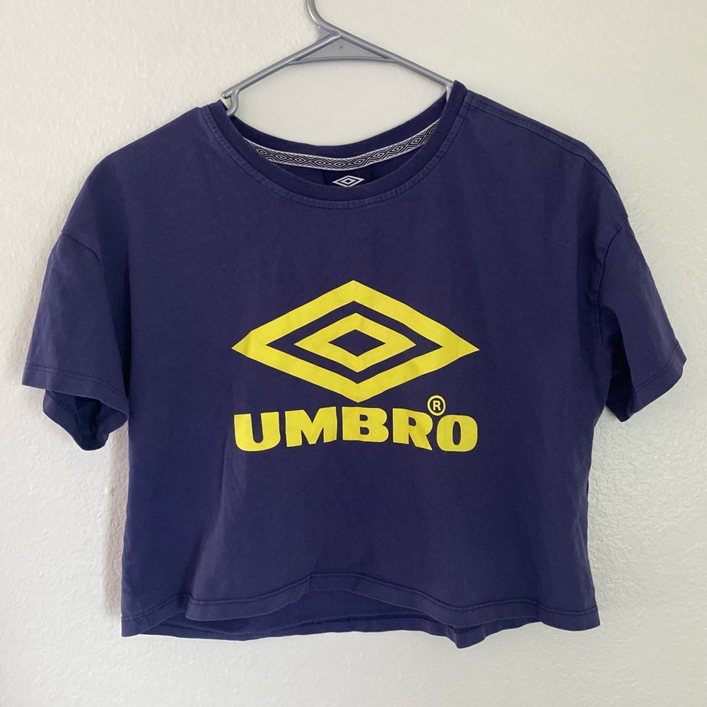 navy blue Umbro crop top